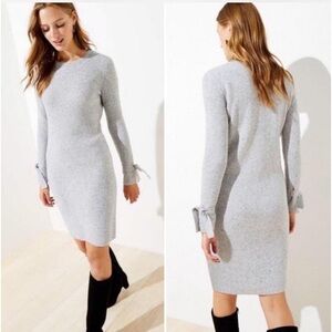 LOFT Speckled Lt Grey Crewneck Knee Length Sweater Dress with Tie Cuffs